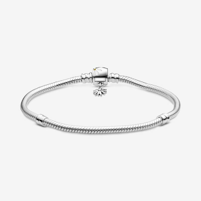 Sterling silver Pandora Moments Daisy Flower Clasp Snake Charm Bracelets | CVQLDT-537